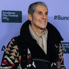 Perry Farrell height profile photo