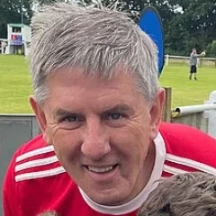 Peter Beardsley height profile photo