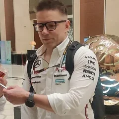 Peter Bonnington height profile photo