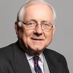 Peter Bottomley height profile photo