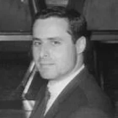 Peter Buxtun height profile photo