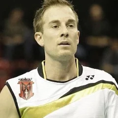 Peter Gade height profile photo