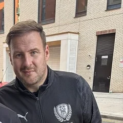Peter Leven height profile photo