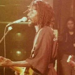Peter Tosh height profile photo