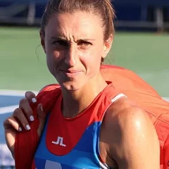 Petra Martić height profile photo