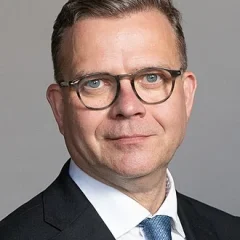 Petteri Orpo height profile photo