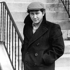 Phil Ochs height profile photo