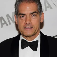 Philip Kerr height profile photo
