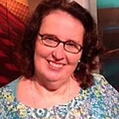Phyllis Smith height profile photo