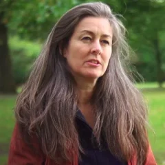 Polly Higgins height profile photo
