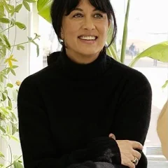 Polly Samson height profile photo