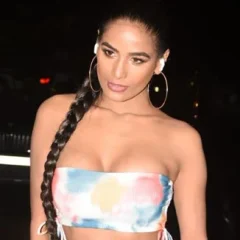Poonam Pandey height profile photo