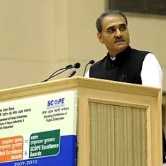 Praful Patel height profile photo