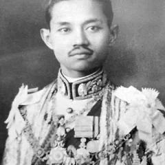 Prajadhipok height profile photo