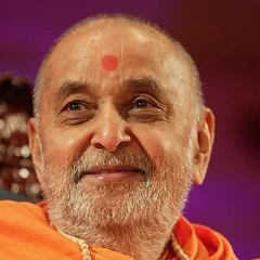 Pramukh Swami Maharaj height profile photo