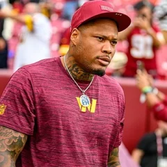 Preston Smith (linebacker) height profile photo