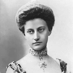 Princess Feodora of Saxe-Meiningen height profile photo