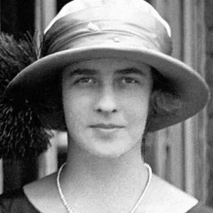 Princess Margarita of Greece and Denmark height profile photo