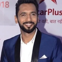 Punit Pathak height profile photo