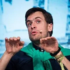 Pyotr Verzilov height profile photo