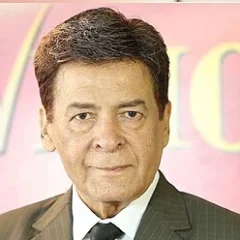 Qavi Khan height profile photo