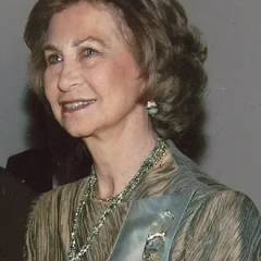 Queen Sofía of Spain height profile photo