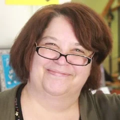 Rachel Caine height profile photo