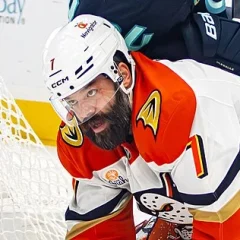 Radko Gudas height profile photo