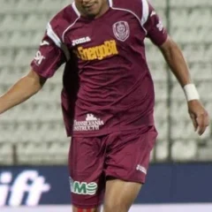 Rafael Bastos height profile photo