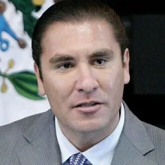 Rafael Moreno Valle Rosas height profile photo