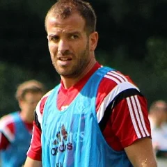 Rafael van der Vaart height profile photo