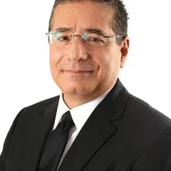 Ramón Fonseca Mora height profile photo
