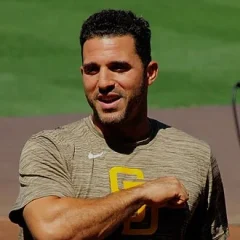 Ramón Laureano height profile photo