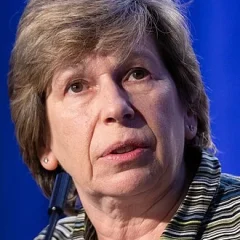 Randi Weingarten height profile photo