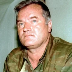 Ratko Mladić height profile photo
