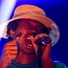 Raury height profile photo