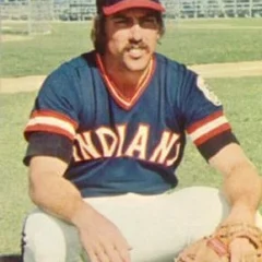 Ray Fosse height profile photo