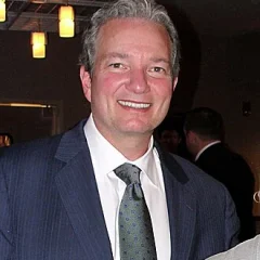 Ray Shero height profile photo