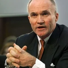 Raymond Kelly height profile photo