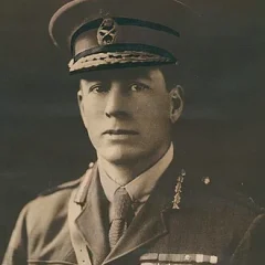 Raymond Leane height profile photo