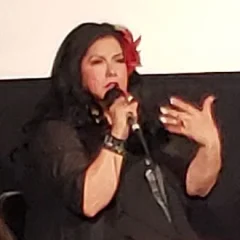 Rebekah Del Rio height profile photo