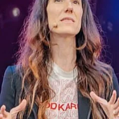 Rebekah Neumann height profile photo