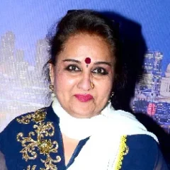 Reena Roy height profile photo