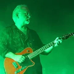 Reeves Gabrels height profile photo