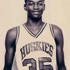 Reggie Lewis height profile photo