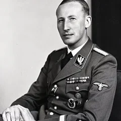 Reinhard Heydrich height profile photo