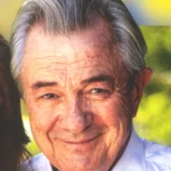 Remo Girone height profile photo