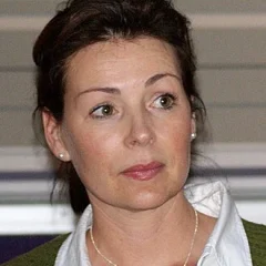 Renata Chlumska height profile photo
