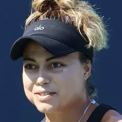 Renata Zarazúa height profile photo