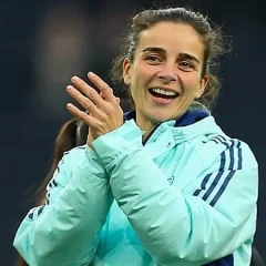 Renée Slegers height profile photo